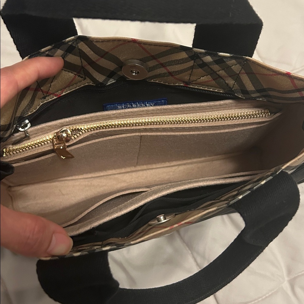 Burberry nova check nylon tote handbag - Picture 16 of 16
